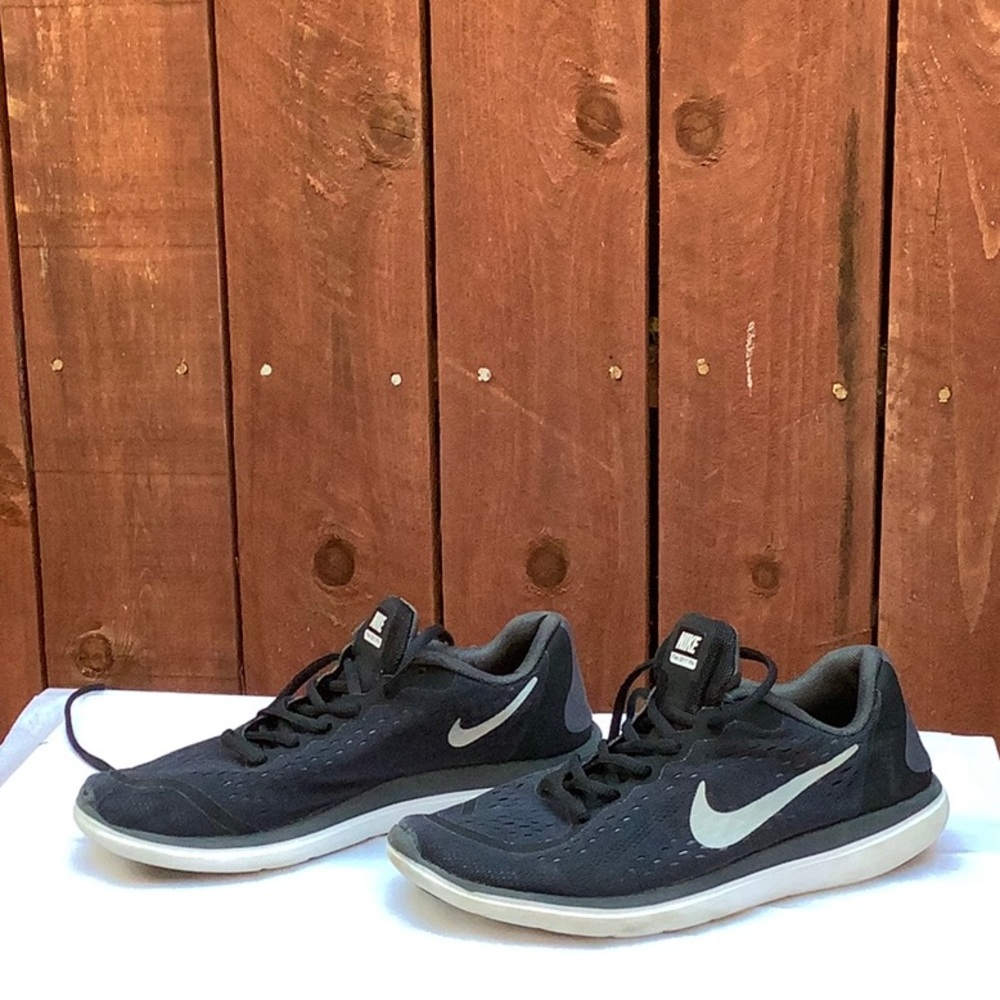 Boys shoes - Picture 2 of 9